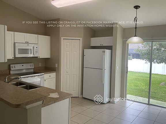 3rd image of 421 NW 1st Ave