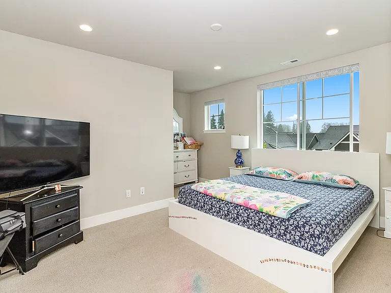 18617 45th Dr SE — Photo 13