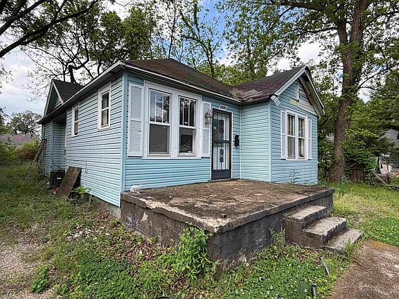 3rd image of 3091 Chisca Ave
