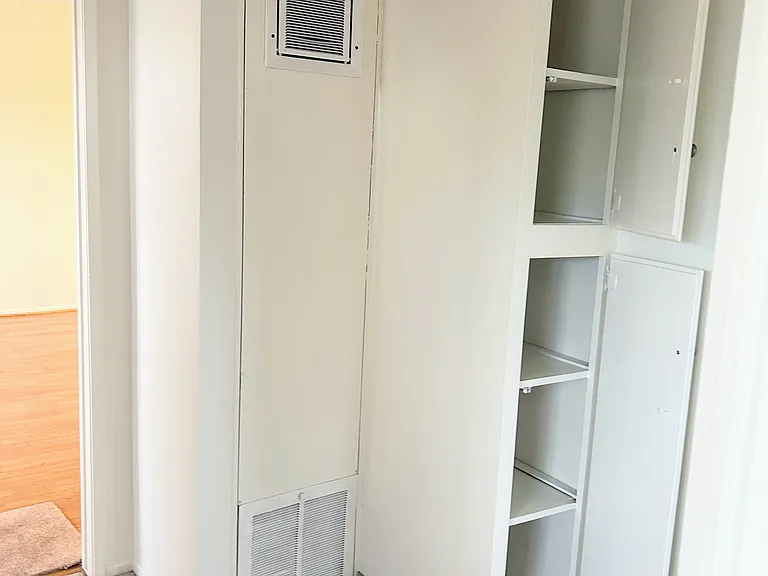 6226 Craner Ave #14 — Photo 6
