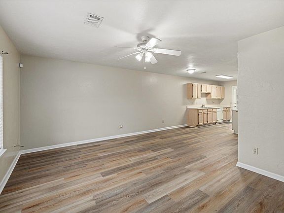 5th image of 1346 Hancock St #A-c