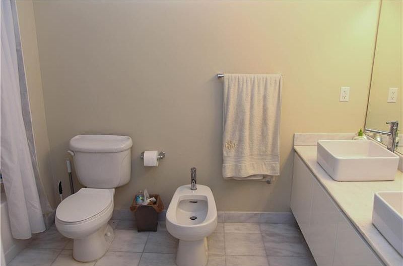 1st image of 601 NE 36th St #1709