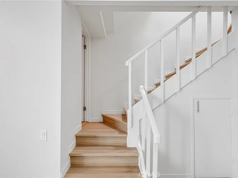 5142 Zelzah Ave #25 — Photo 9