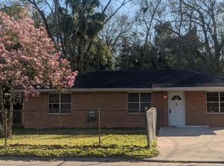 775 Roosevelt Dr, Silsbee, TX 77656