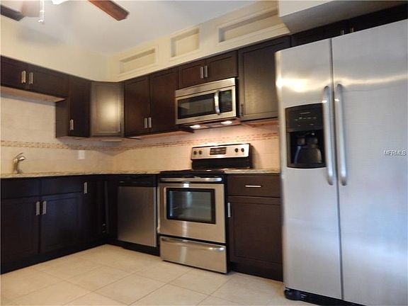 4th image of 3307 34th Avenue Dr W