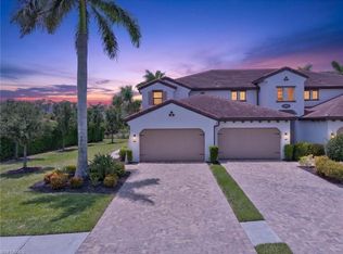 1590 Oceania DR S #1, NAPLES, FL 34113