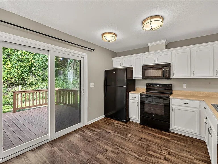 182 Tafflinger Rd — Photo 14