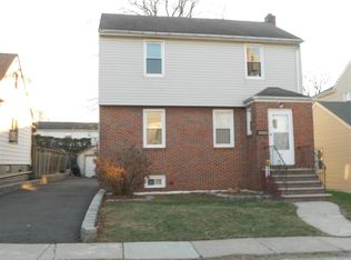 11 Raydol Ave, Secaucus, NJ 07094