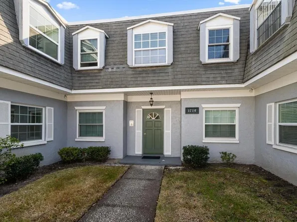 1719 Belleair Forest Dr APT B, Belleair, FL 33756