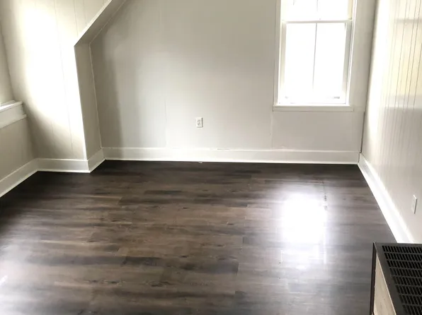 808 4th Ave, Ford City, PA