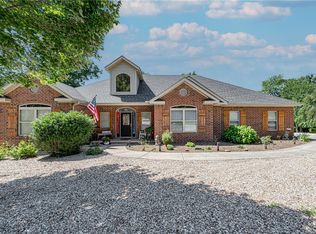 73 Eddleston Dr, Bella Vista, AR 72715