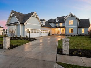 1717 Beaufain St, Carmel, IN 46032