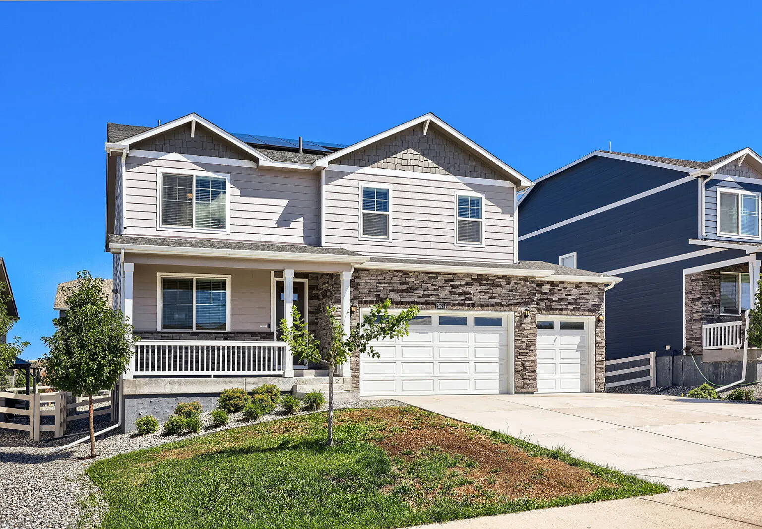 5 bed, 3.0 bath, 2652 sqft, $4,395 — Photo 3