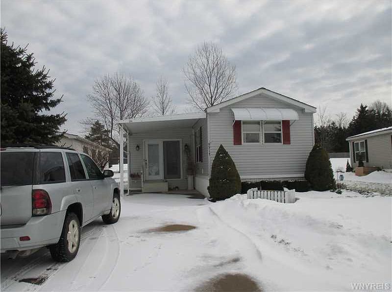 1st image of 8917 Deana Ln