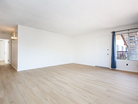 3rd image of 4096 Texas St APT 1