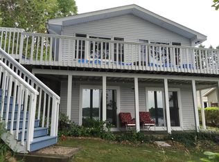 5237 Hurt Dr, Delton, MI 49046