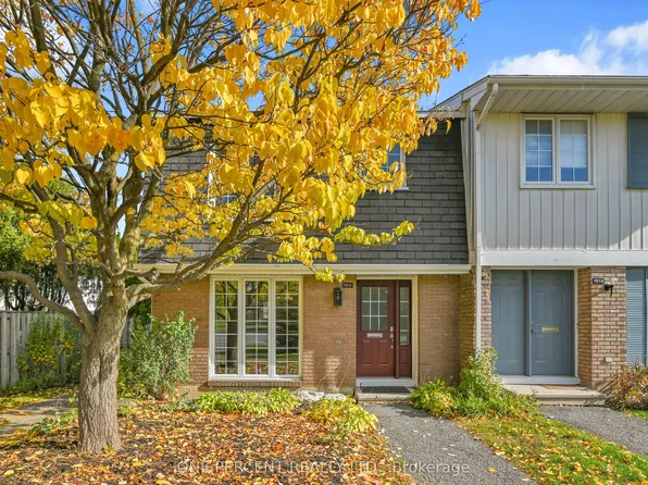 1511 Fisher Ave, Ottawa, ON K2C 3M8