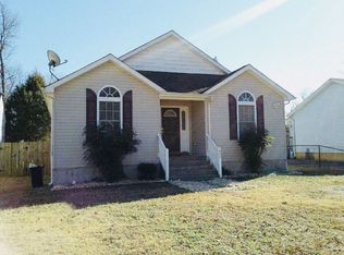 204 7th St, Colonial Beach, VA 22443