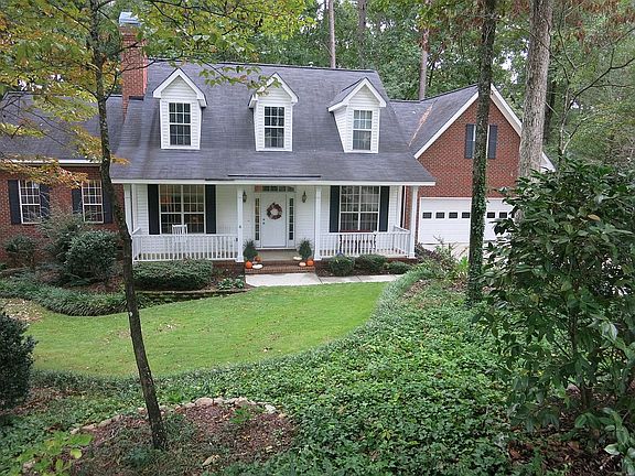2nd image of 418 Millhollow Ln