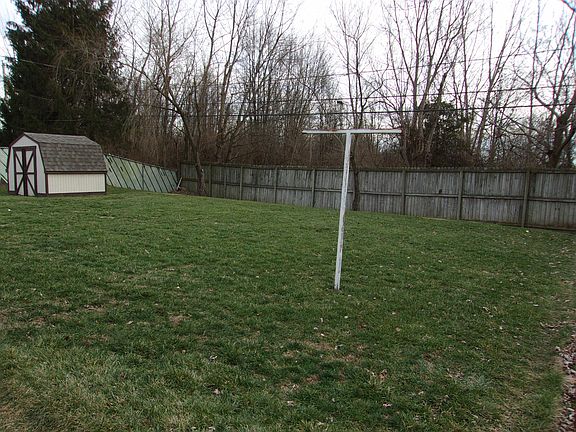 4th image of 5236 Buckner Dr