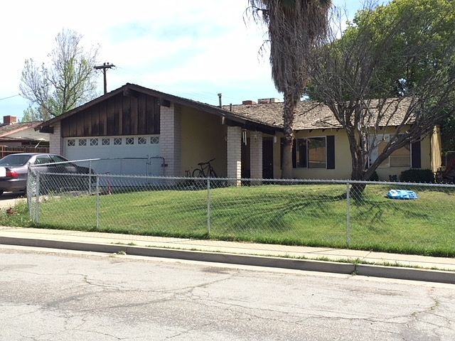 2nd image of 4212 Glencannon St