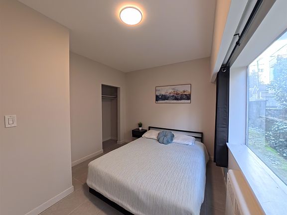 4th image of 1540 Haro St #108