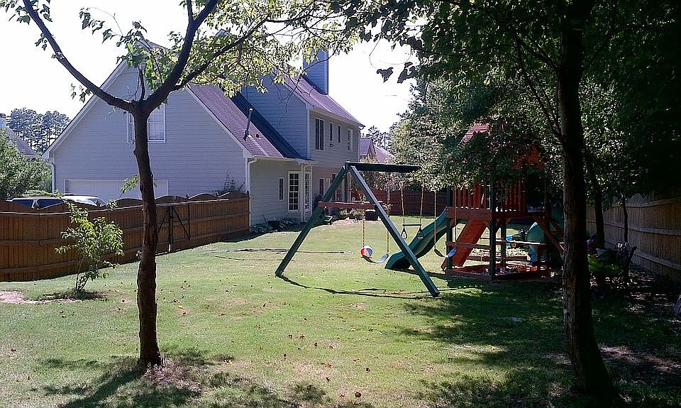 2nd image of 2515 Woolwich Ct NW
