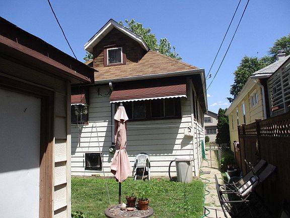 5th image of 1537 Elgin Ave