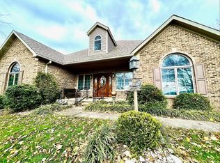 201 Bluffwood Dr, Danville, KY 40422