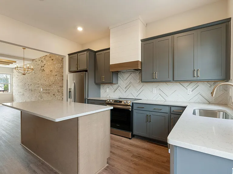 1191 Windsor Dr — Photo 21