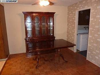 5th image of 361 Shoreline Dr