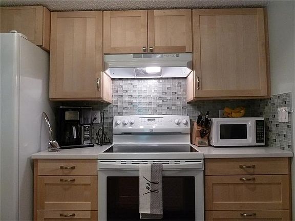 3rd image of 1604 Citrus Hill Ln