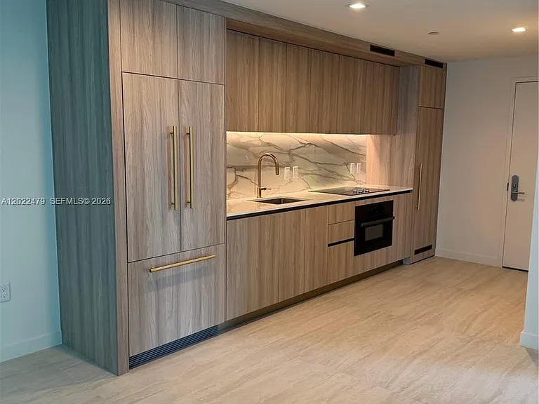 77 SE 5th St #2306 — Photo 16