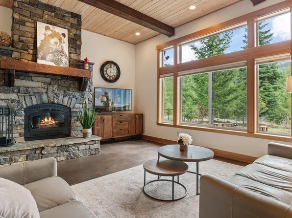 137 Bitterroot Pass, Sagle, ID 83860