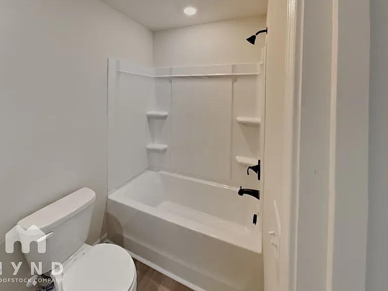 1274 Principal Featherstone Ave — Photo 9