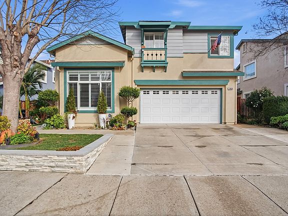 2nd image of 2484 Ontario Dr