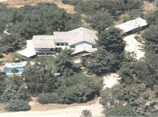 33227 Barber Rd, Saugus, CA 91390