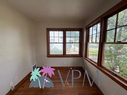 1826 E. Fox St - 1 — Photo 3