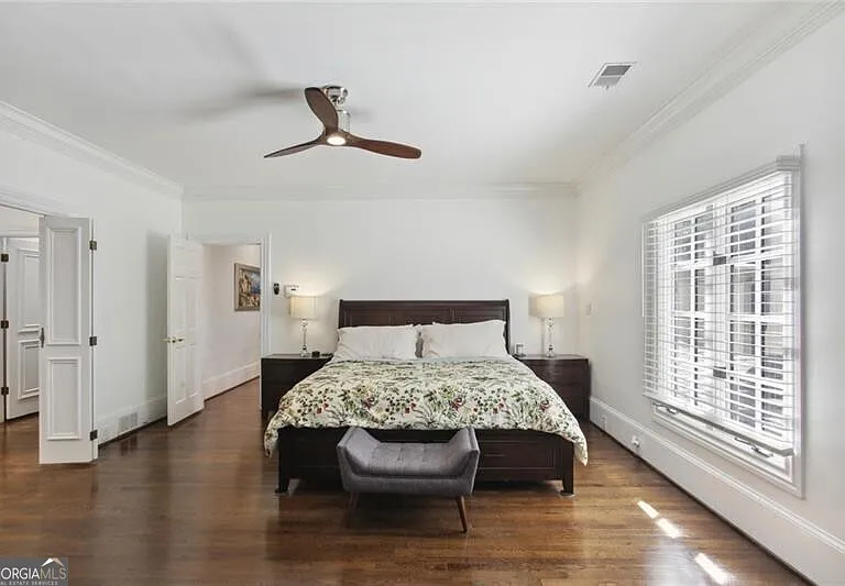2760 Carmon On Wesley NW — Photo 17