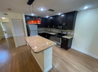 311 NW 103rd Ter #TOWNHOUSE, Hollywood, FL 33026