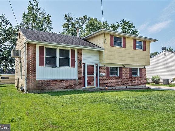 5th image of 9 Canterbury Dr