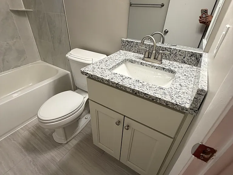 809 Hilltop Rd — Photo 11