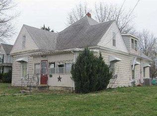 805 E Main St, Richmond, MO 64085