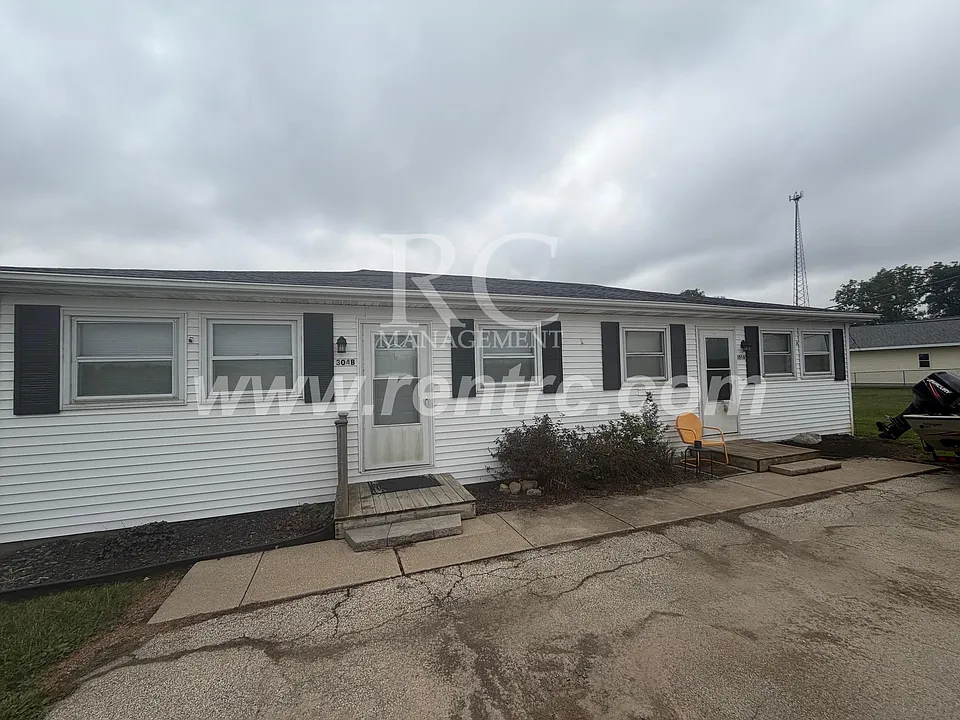 304B Smith Ave