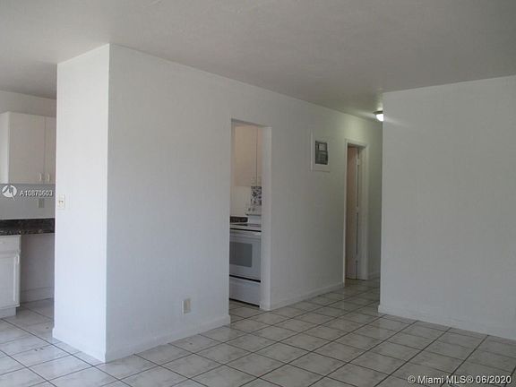 3rd image of 1251 NW 30th Ave #1