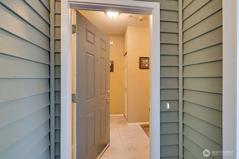 2nd image of 12712 Admiralty Way #B204