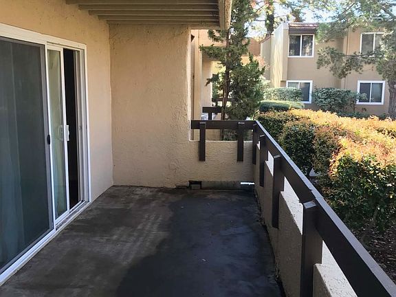 4th image of 292 Tradewinds Dr APT 5