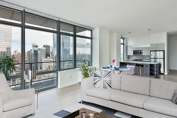 Rented by Clinton Management | media 20