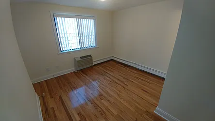 Rented by Metro Garden Realty NYC