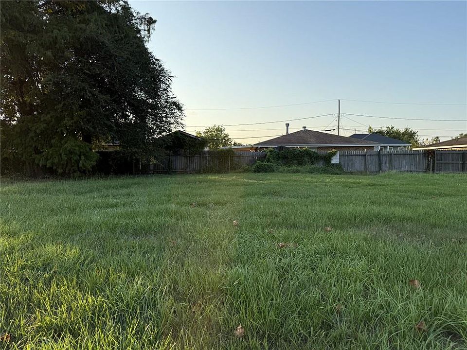 1st image of 2816 Guerra Dr